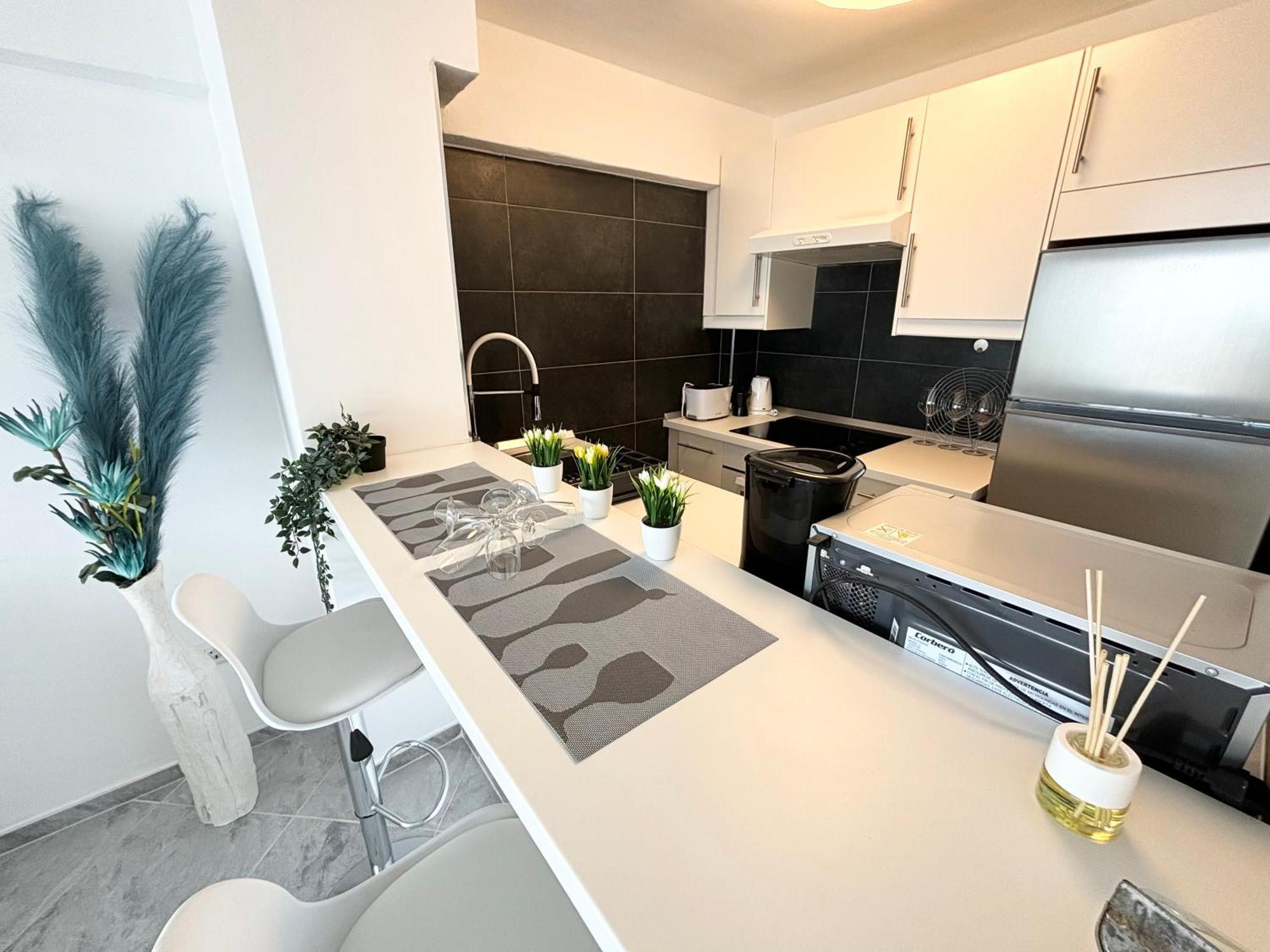 Luxury Ocean View Apartment 6Th Floor Los Cristianos  Εξωτερικό φωτογραφία